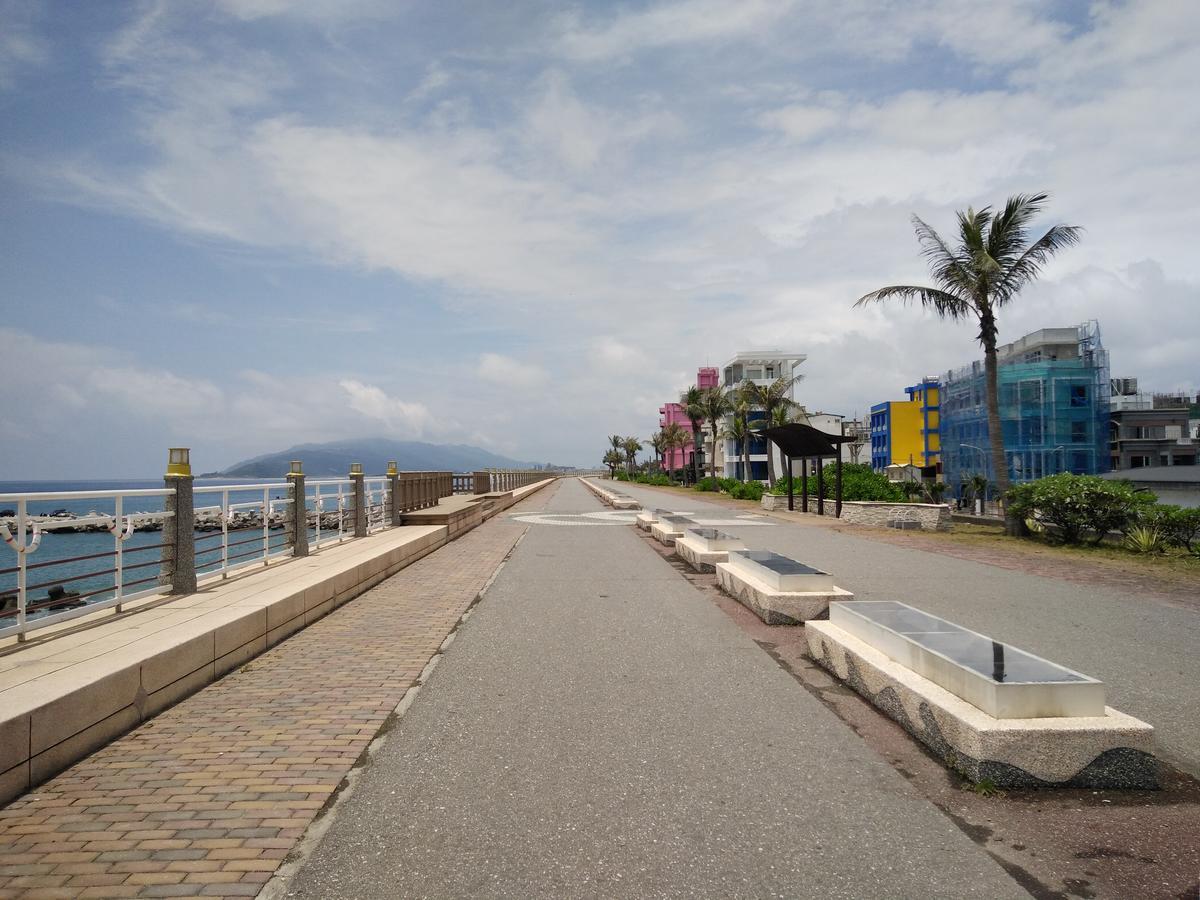 Heyyo Hostel Хуалянь Экстерьер фото